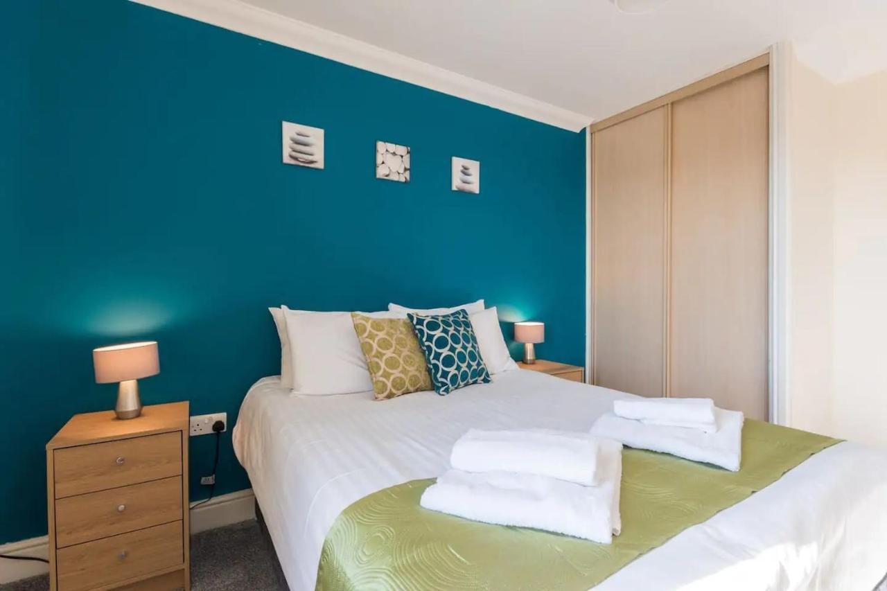 Godwin Court Apartments Swindon Zewnętrze zdjęcie