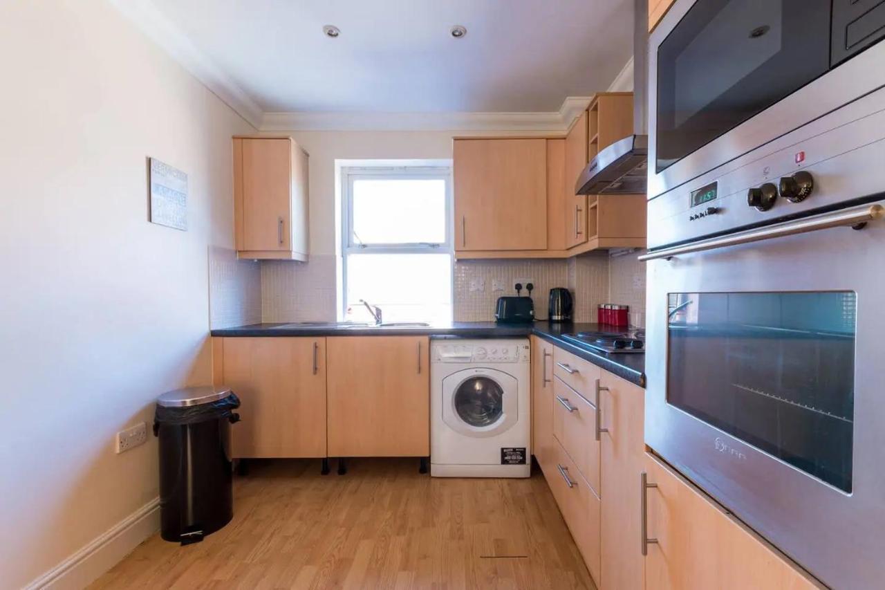 Godwin Court Apartments Swindon Zewnętrze zdjęcie