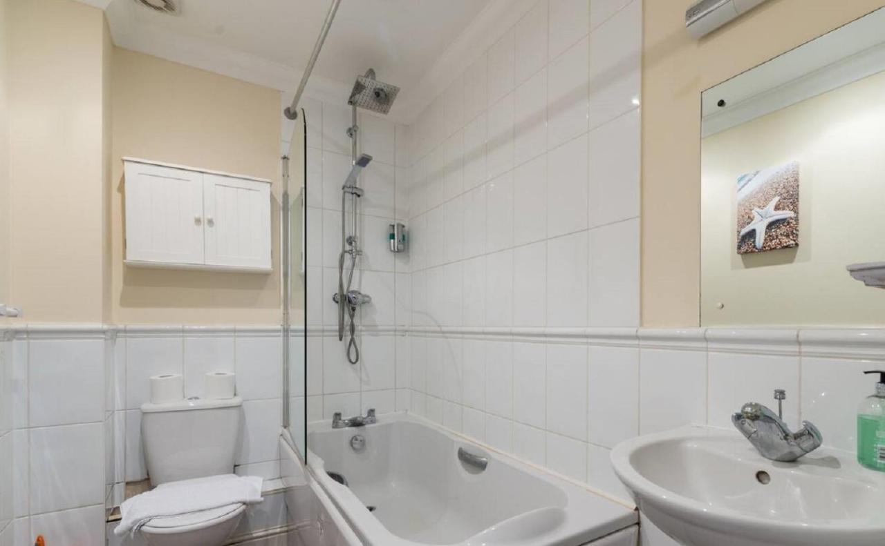 Godwin Court Apartments Swindon Zewnętrze zdjęcie