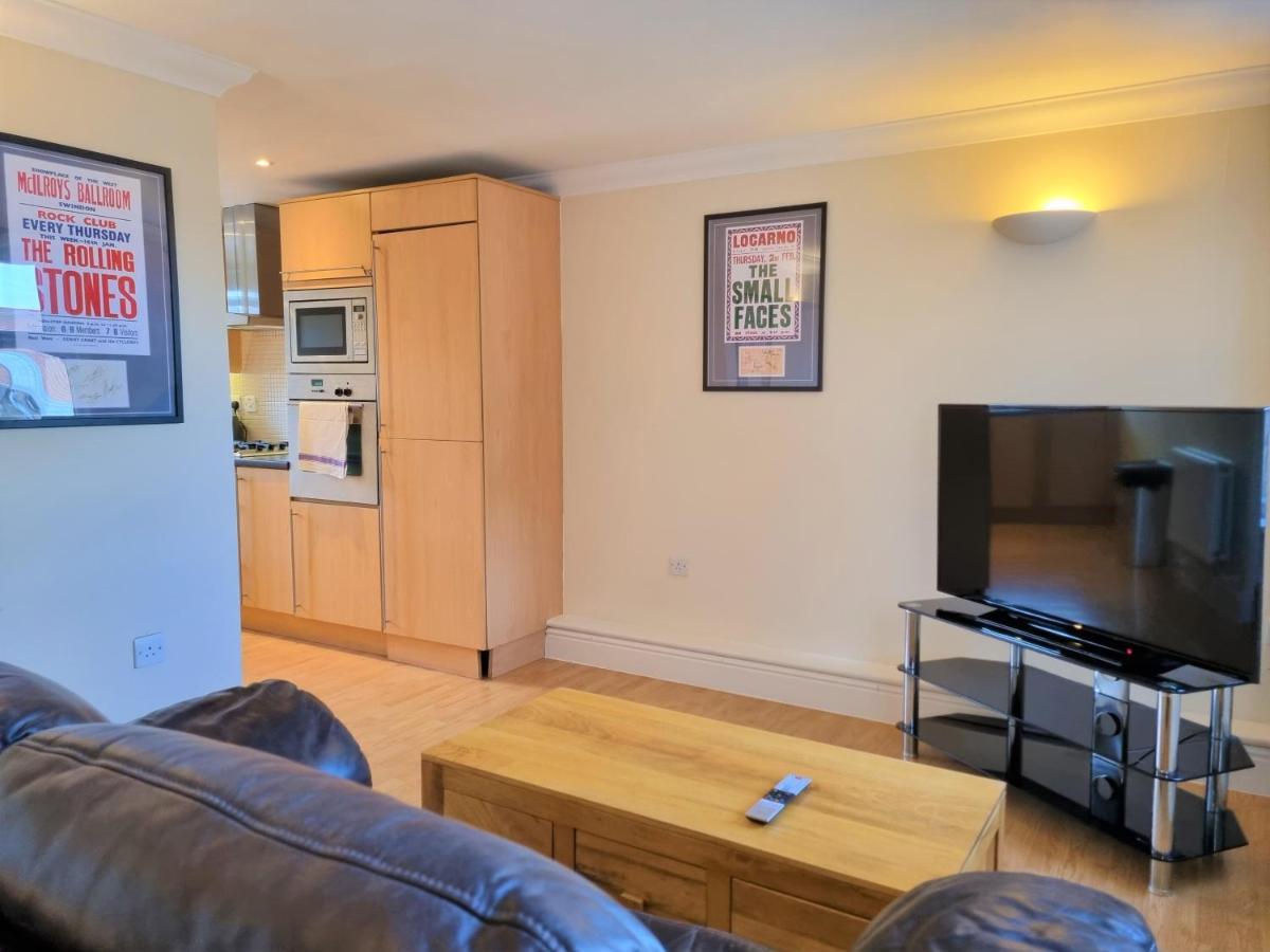 Godwin Court Apartments Swindon Zewnętrze zdjęcie